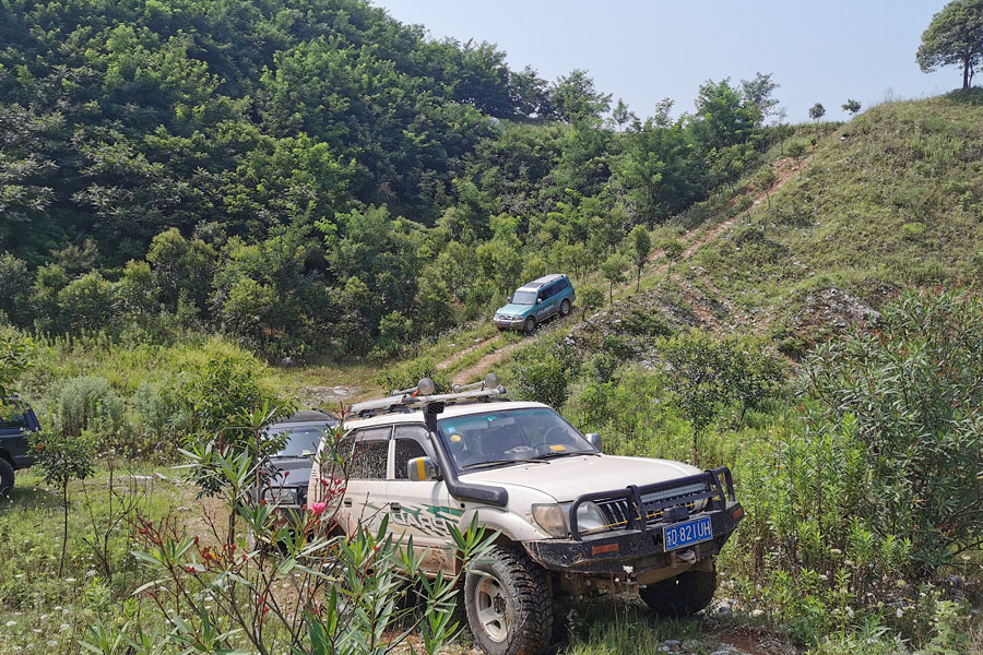 越野团建